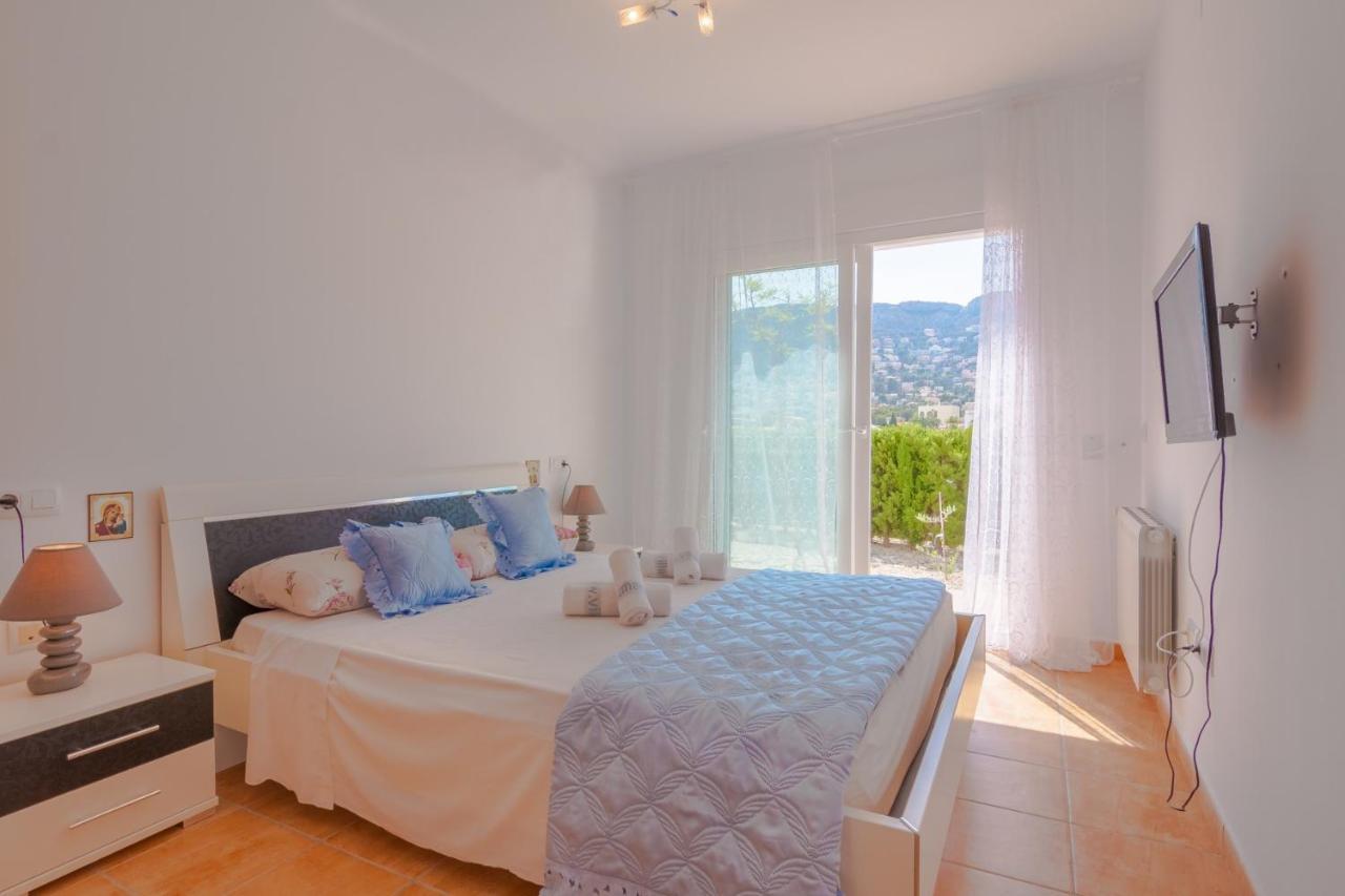 Villas Guzman-Grinev Calp Dış mekan fotoğraf