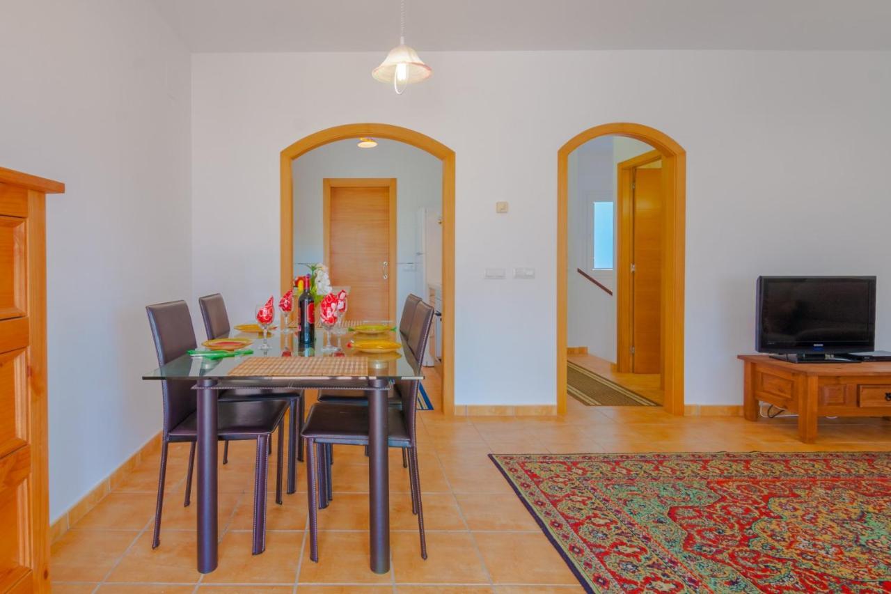 Villas Guzman-Grinev Calp Dış mekan fotoğraf