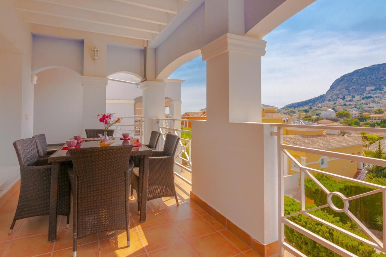 Villas Guzman-Grinev Calp Dış mekan fotoğraf